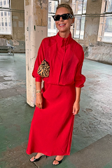  caption_Model is 5ft5” and wears size M
