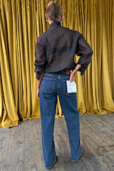 caption_Model is 5ft5” and wears UK size 6/ US 2
