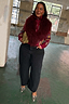 Thumbnail for caption_Model is 5ft6” and wears UK size 18/ US 14