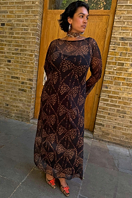 caption_Model is 5ft9” and wears UK size 18/ US 14
