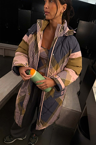 caption_Model is 5ft7” and wears UK size 10/ US 6 