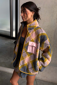 caption_Model is 5ft7” and wears size M