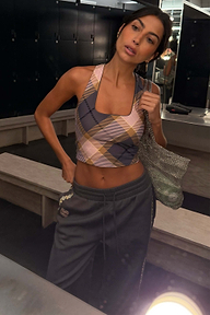 caption_Model is 5ft7” and wears UK size 10/ US 6 
