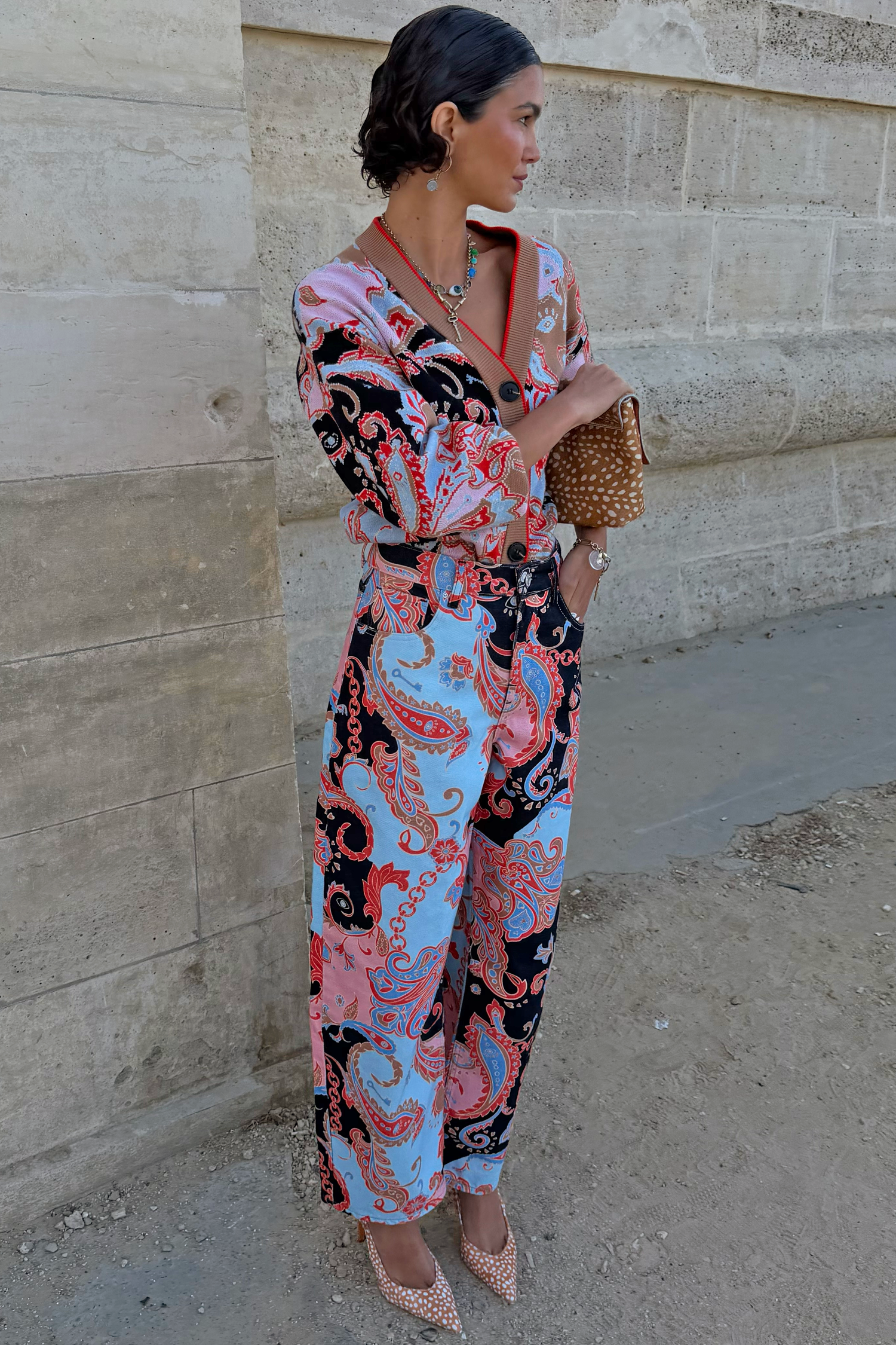 Model is 5ft7” and is UK size 8, wearing UK size 10