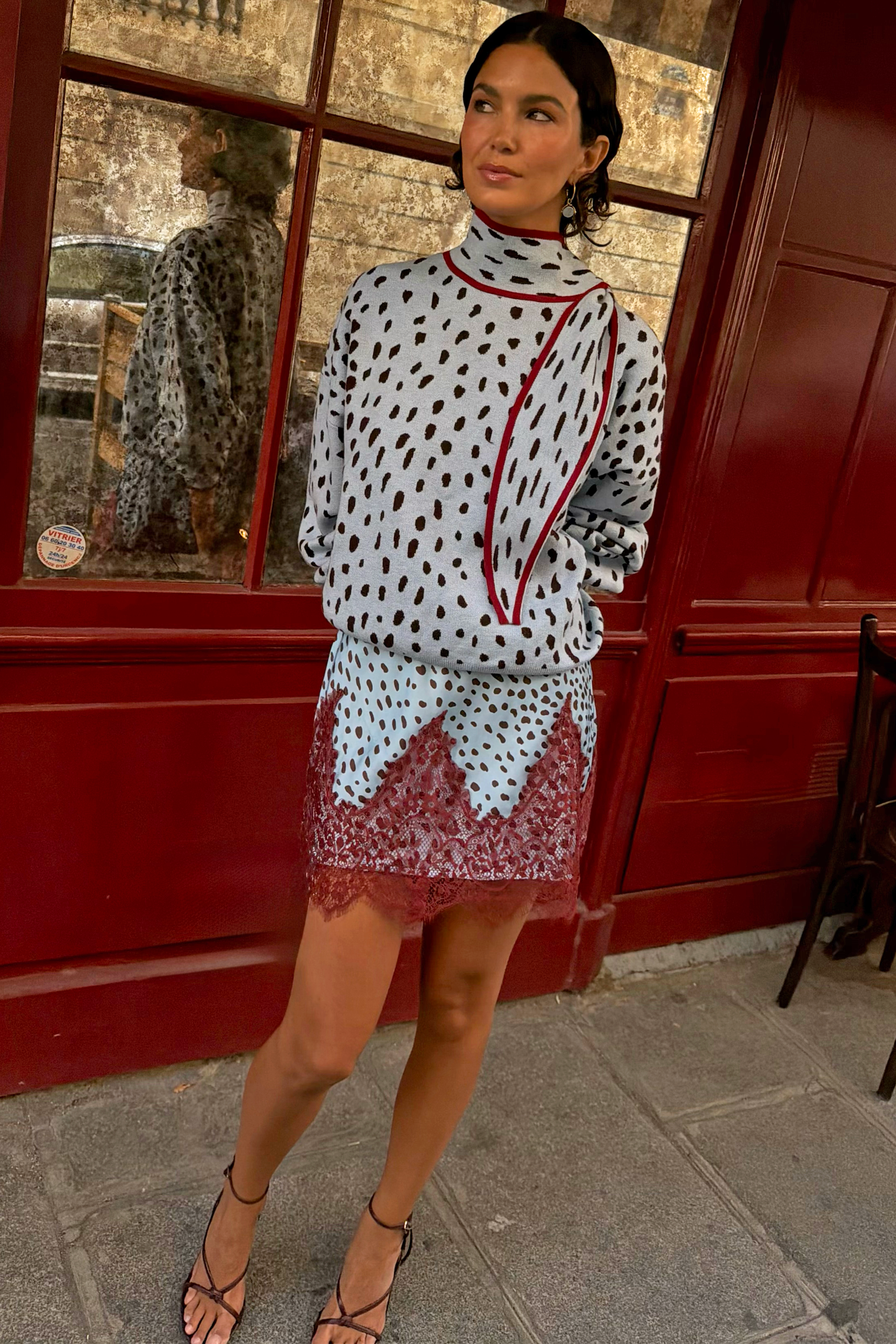 Model is 5ft7” and wears size M