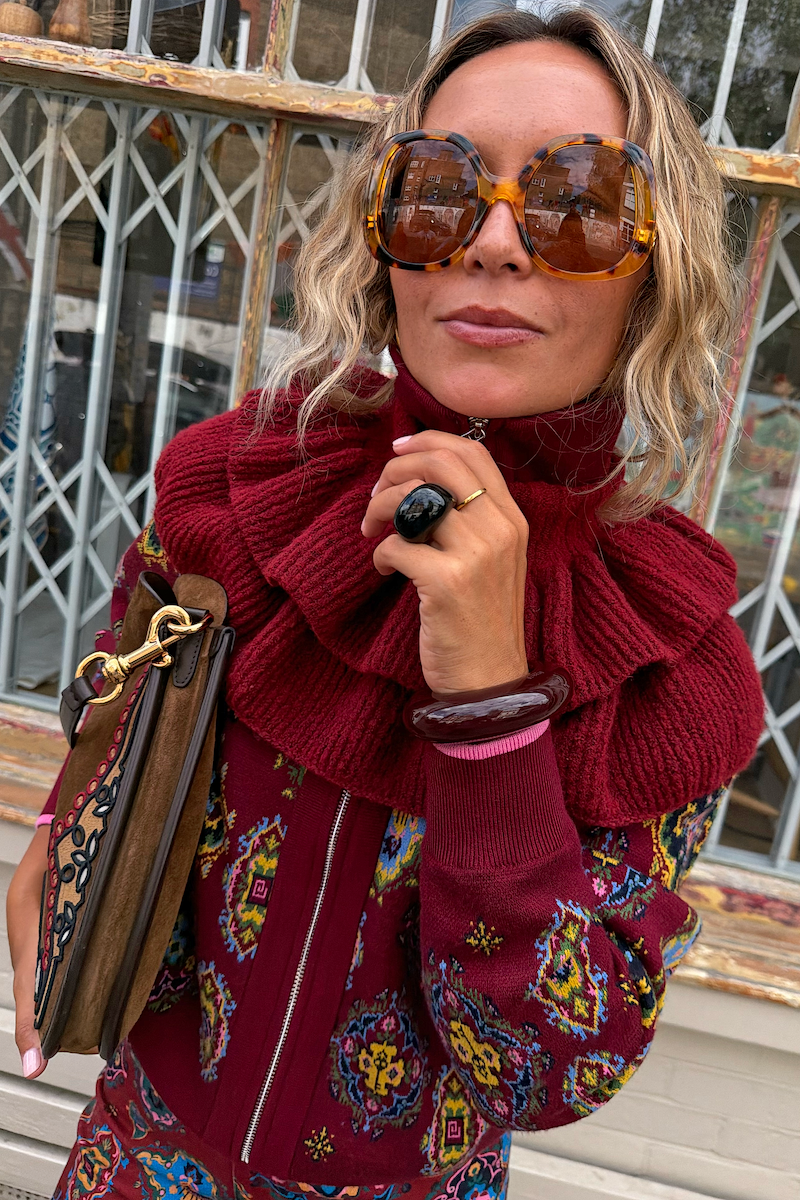 Burgundy Ruffle Knit Collar