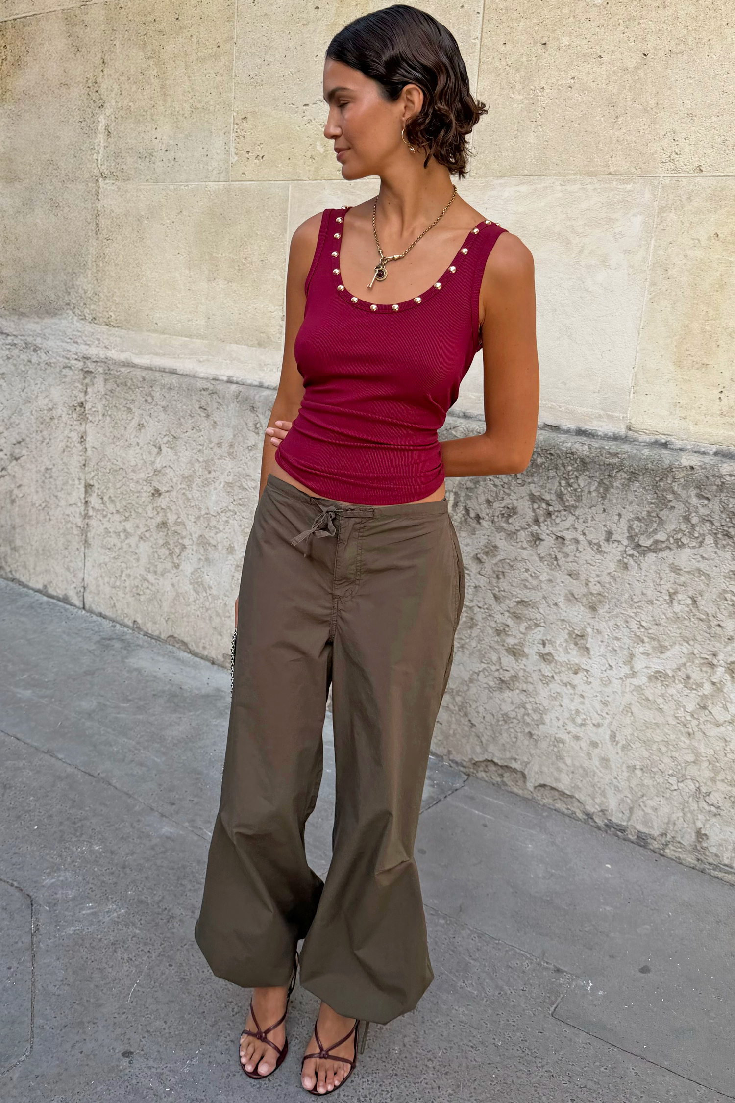 Model is 5ft7” and wears size M