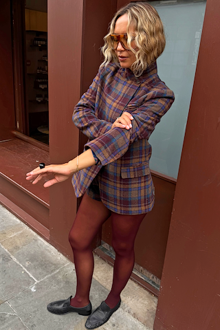 Model is 5ft5” and is UK size 8, wearing UK size 10
