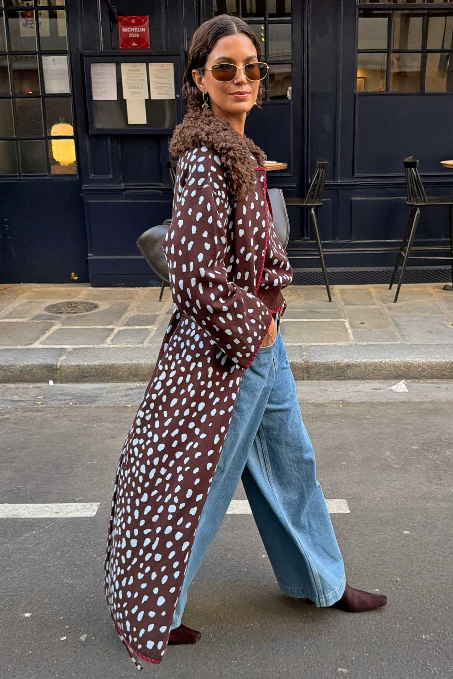 Model is 5ft7” and wears size M