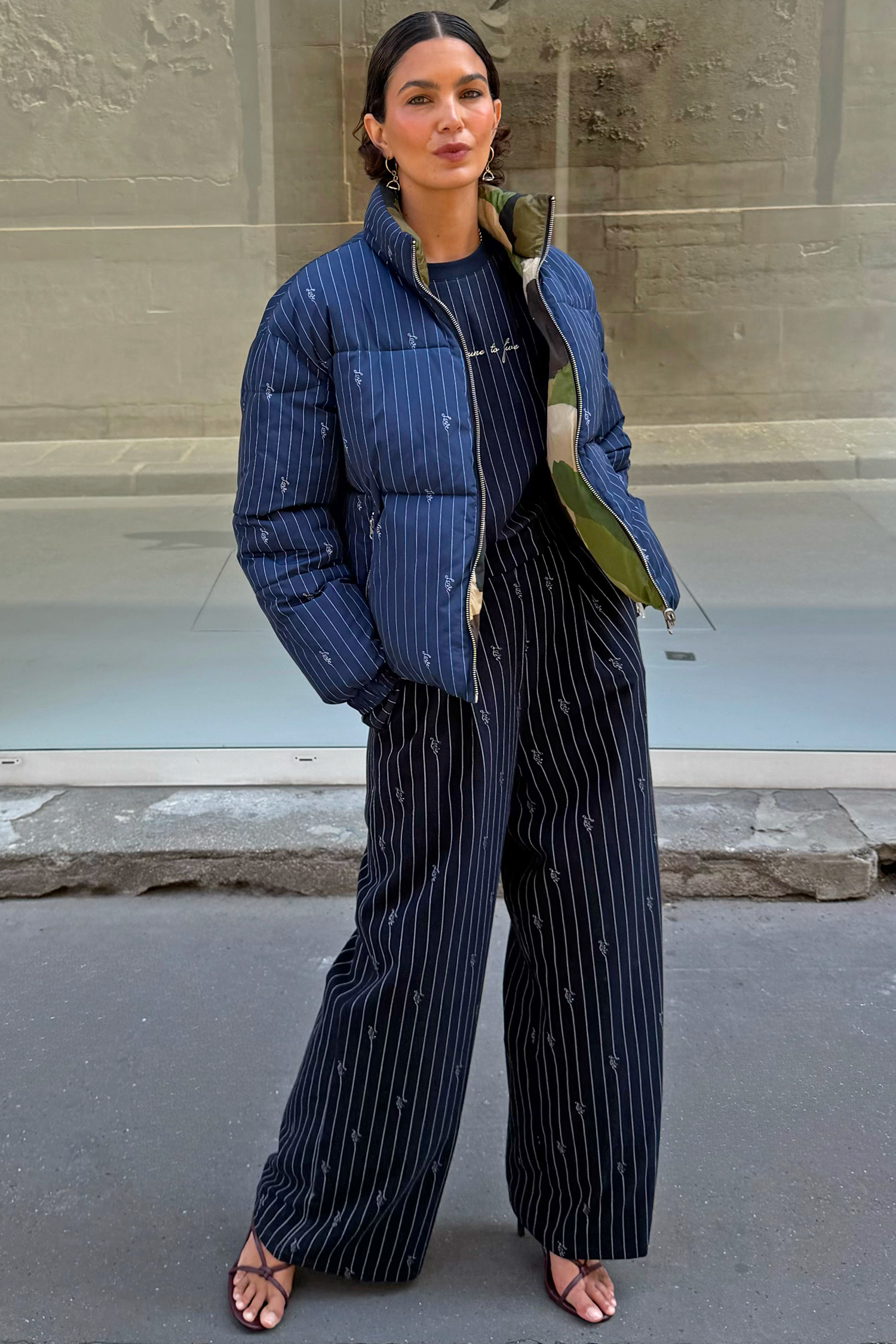 Model is 5ft7” and wears size M