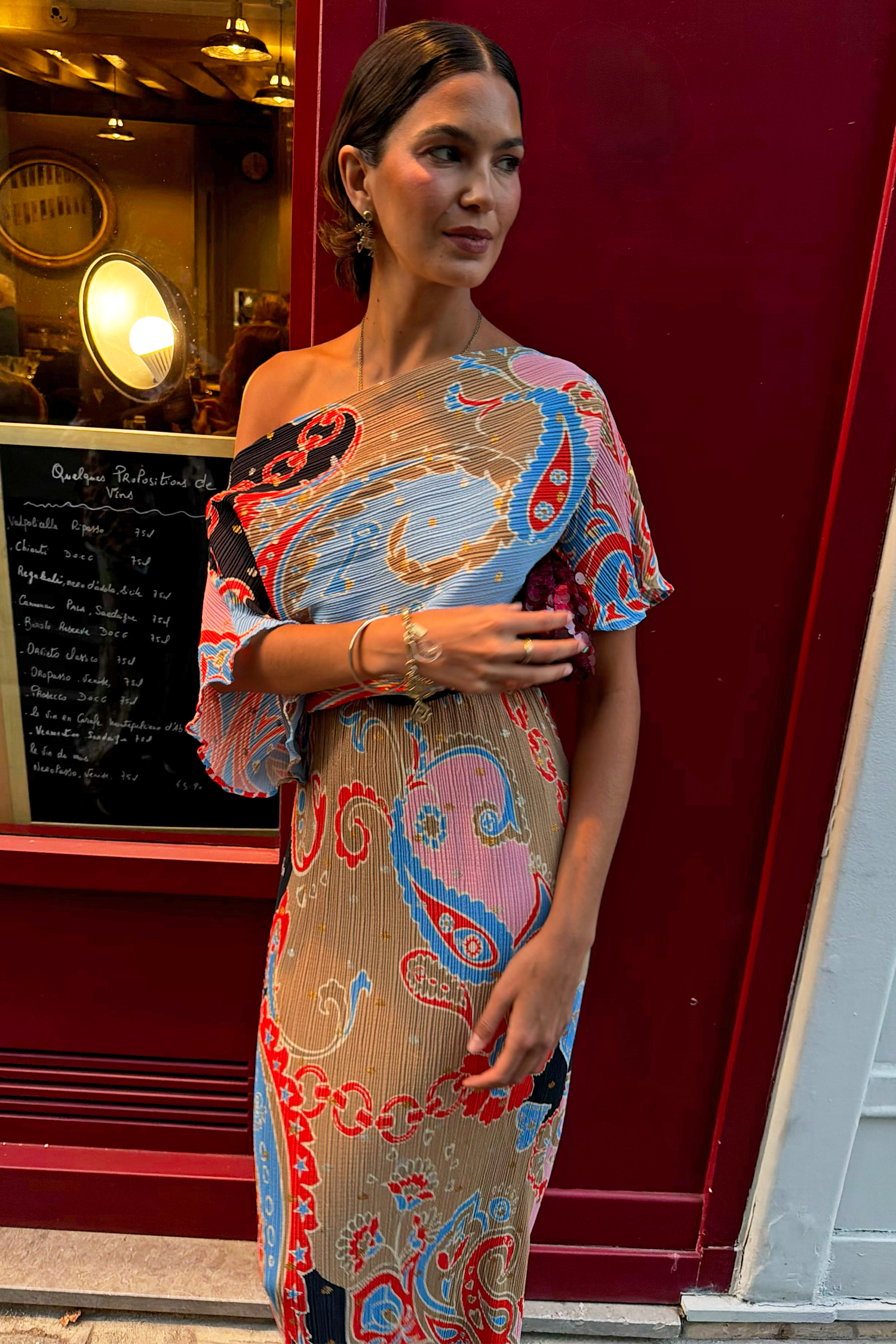 Model is 5ft7” and wears size M