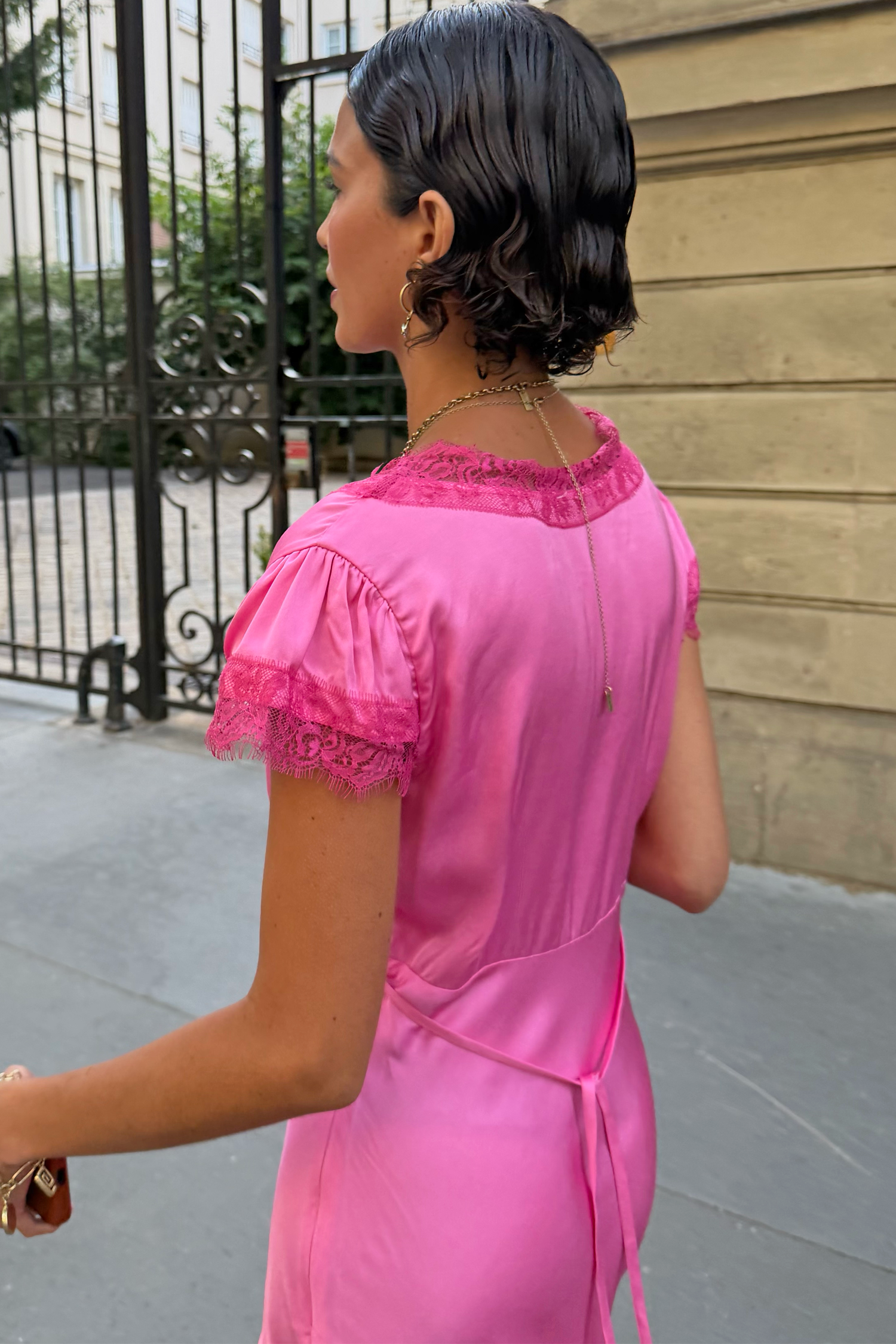 Model is 5ft7” and is UK size 8, wearing UK size 10