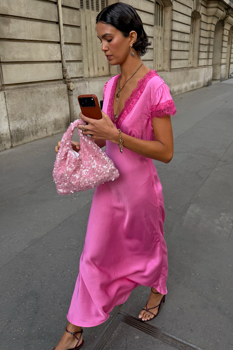 Model is 5ft7” and is UK size 8, wearing UK size 10
