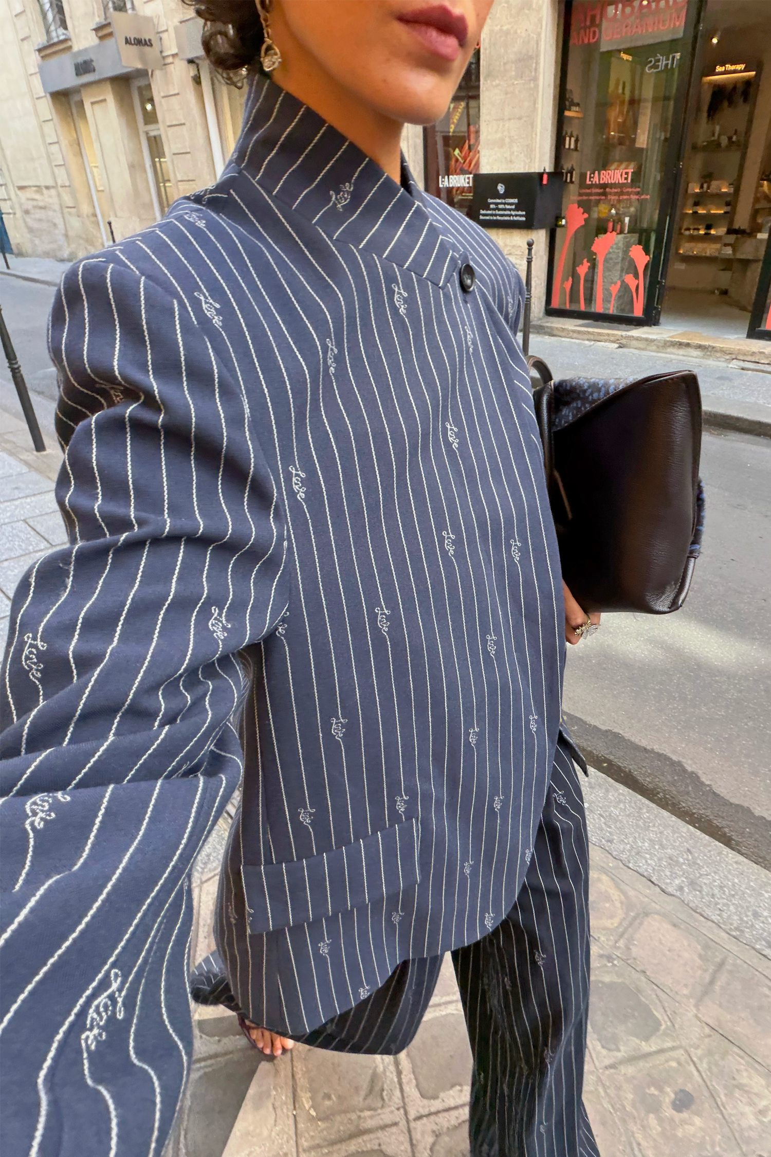 Model is 5ft7” and is UK size 8, wearing UK size 10