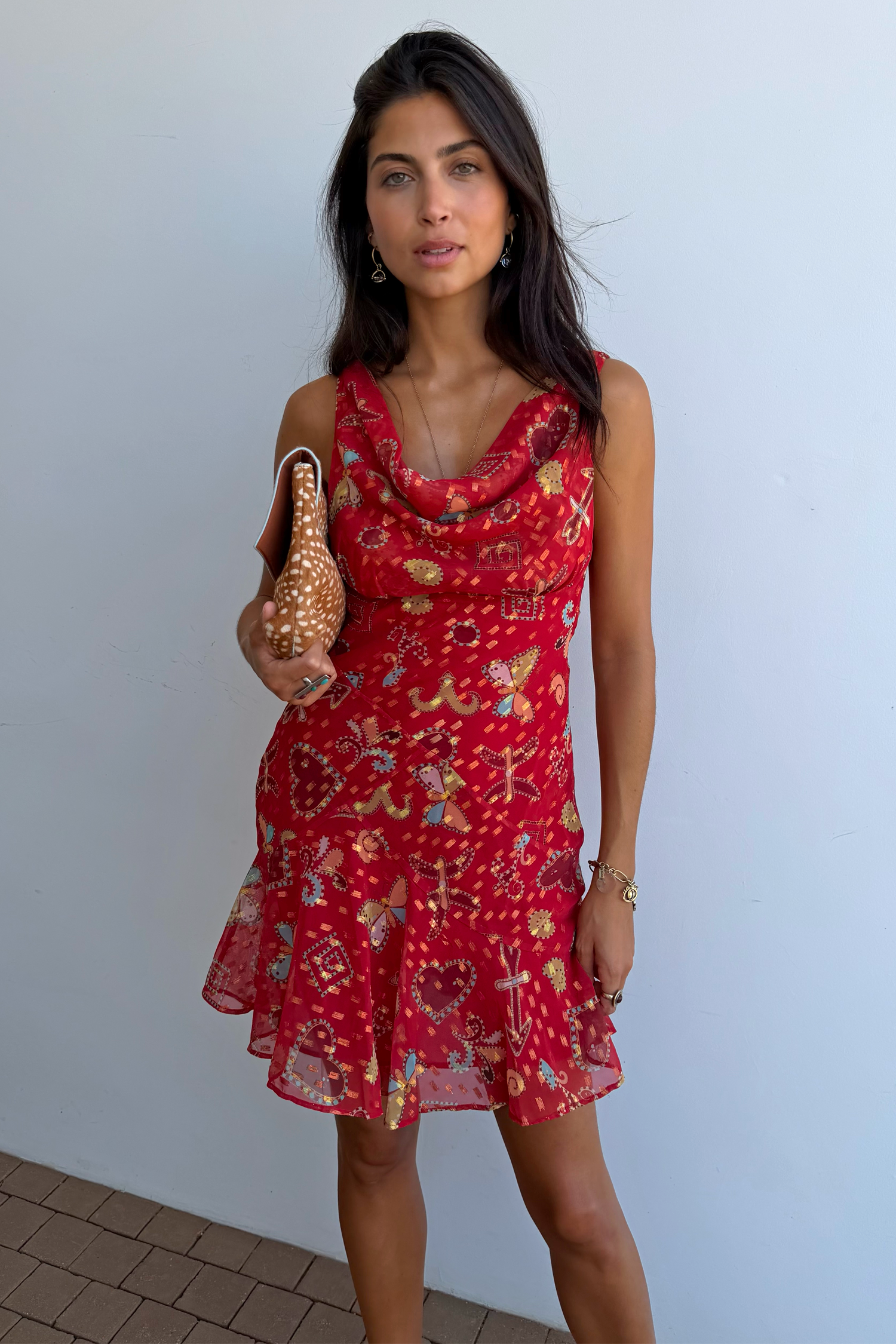 Model is 5ft7” and wears UK size 10/ US 6