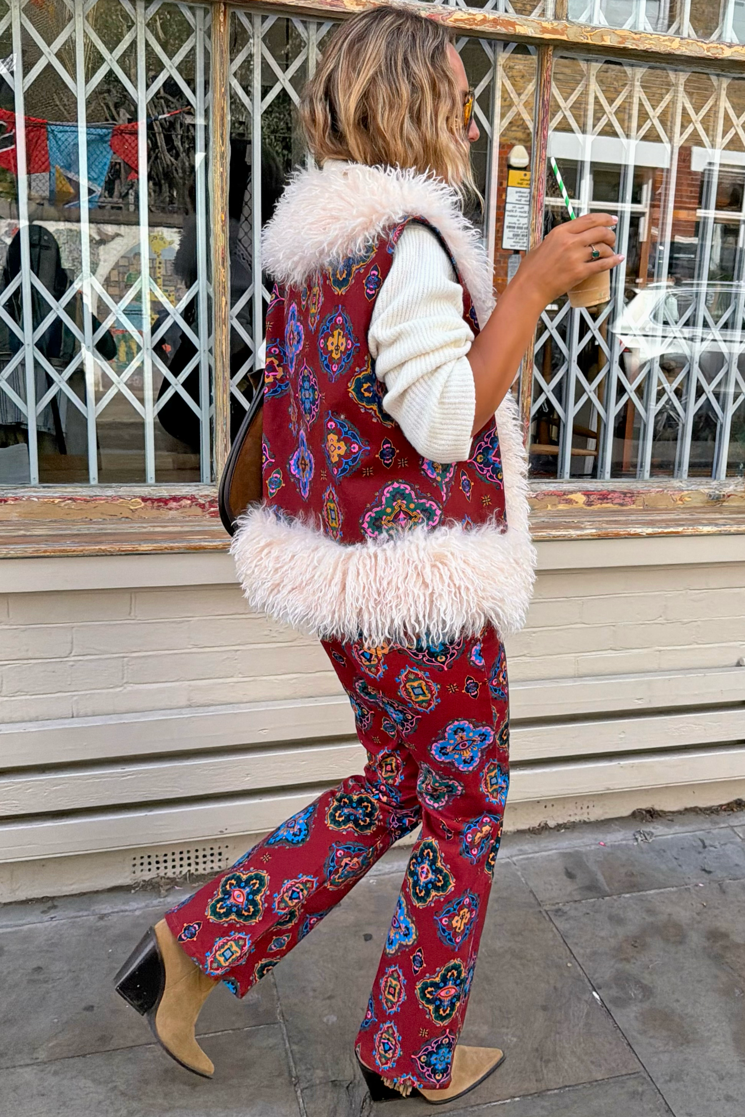Model is 5ft5” and is UK size 8, wearing UK size 10