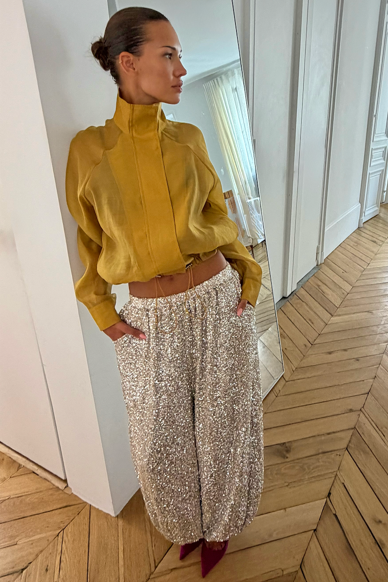Model is 5ft5” and is wearing UK size 8