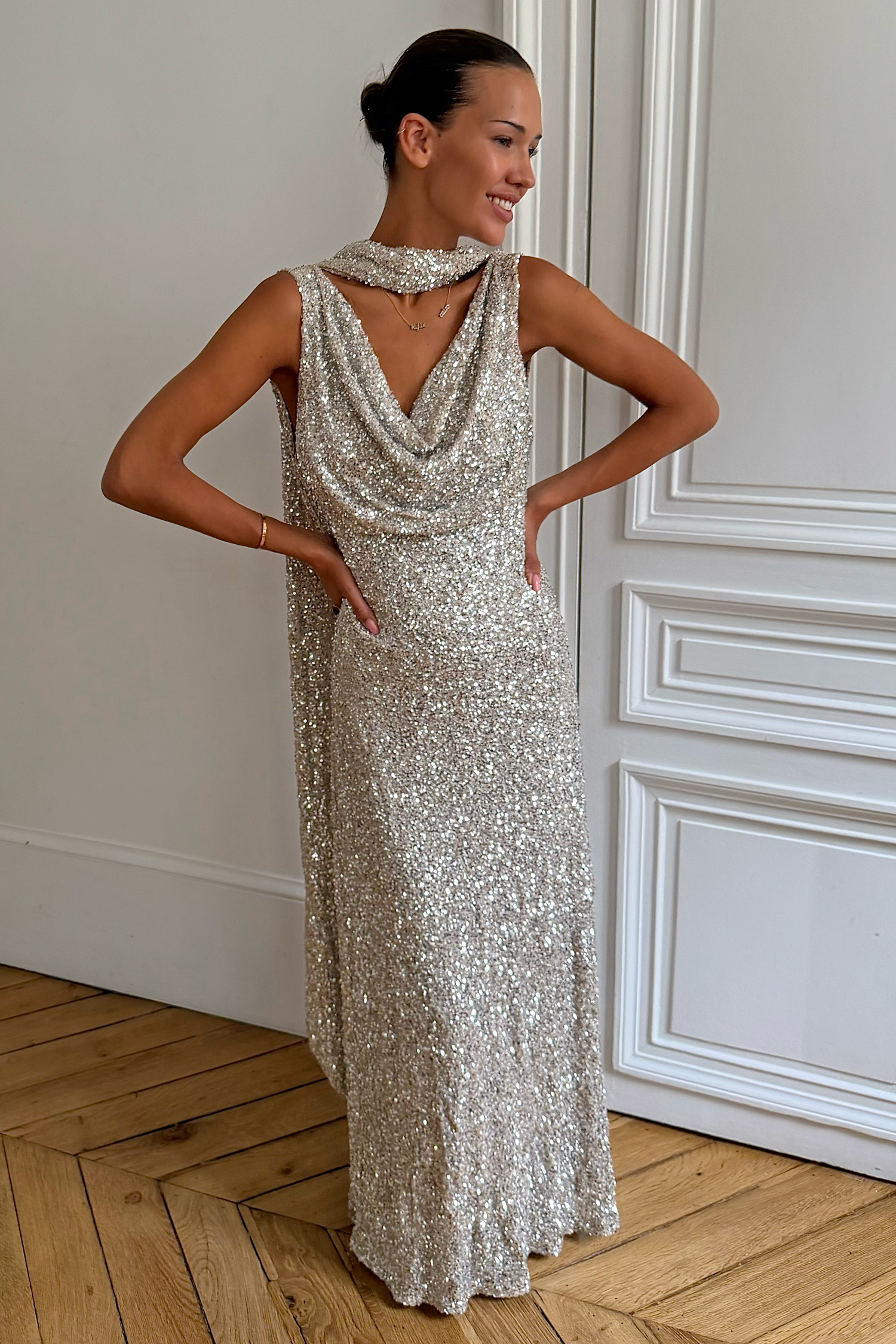Model is 5ft5” and is wearing UK size 8
