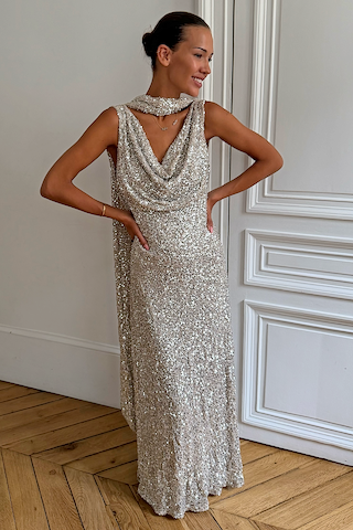 Model is 5ft5” and is wearing UK size 8