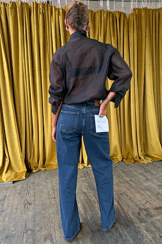 Model is 5ft5” and wears UK size 6/ US 2
