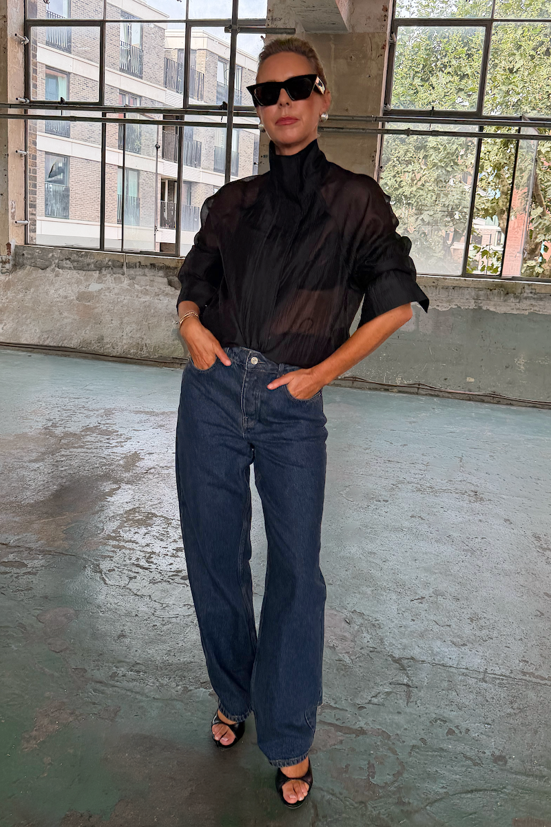 Model is 5ft5” and wears UK size 6/ US 2