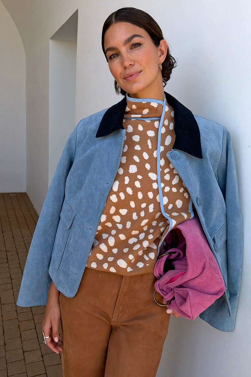Model is 5ft7” and wears size M
