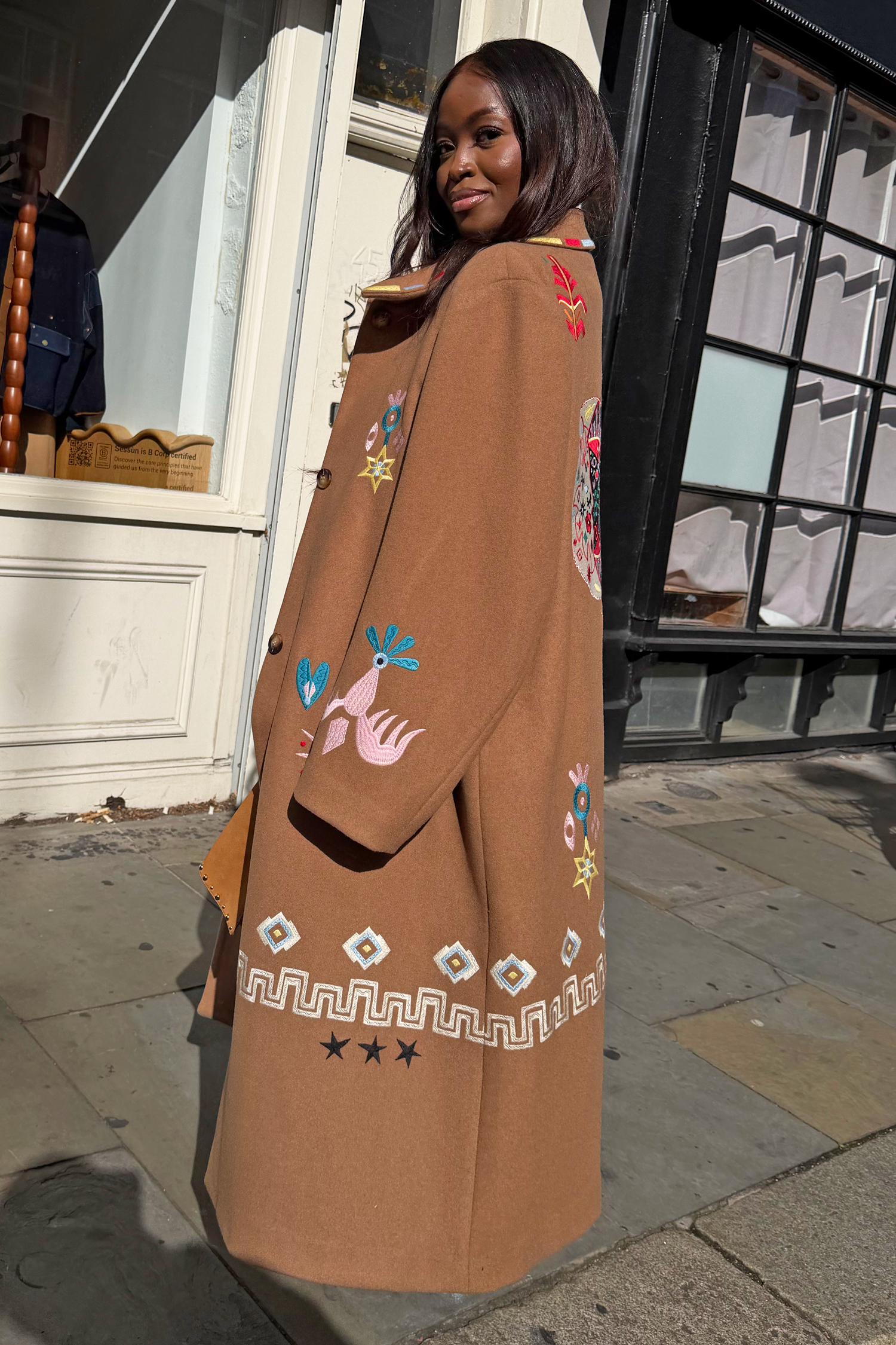 Model is 5’4 and wears UK12