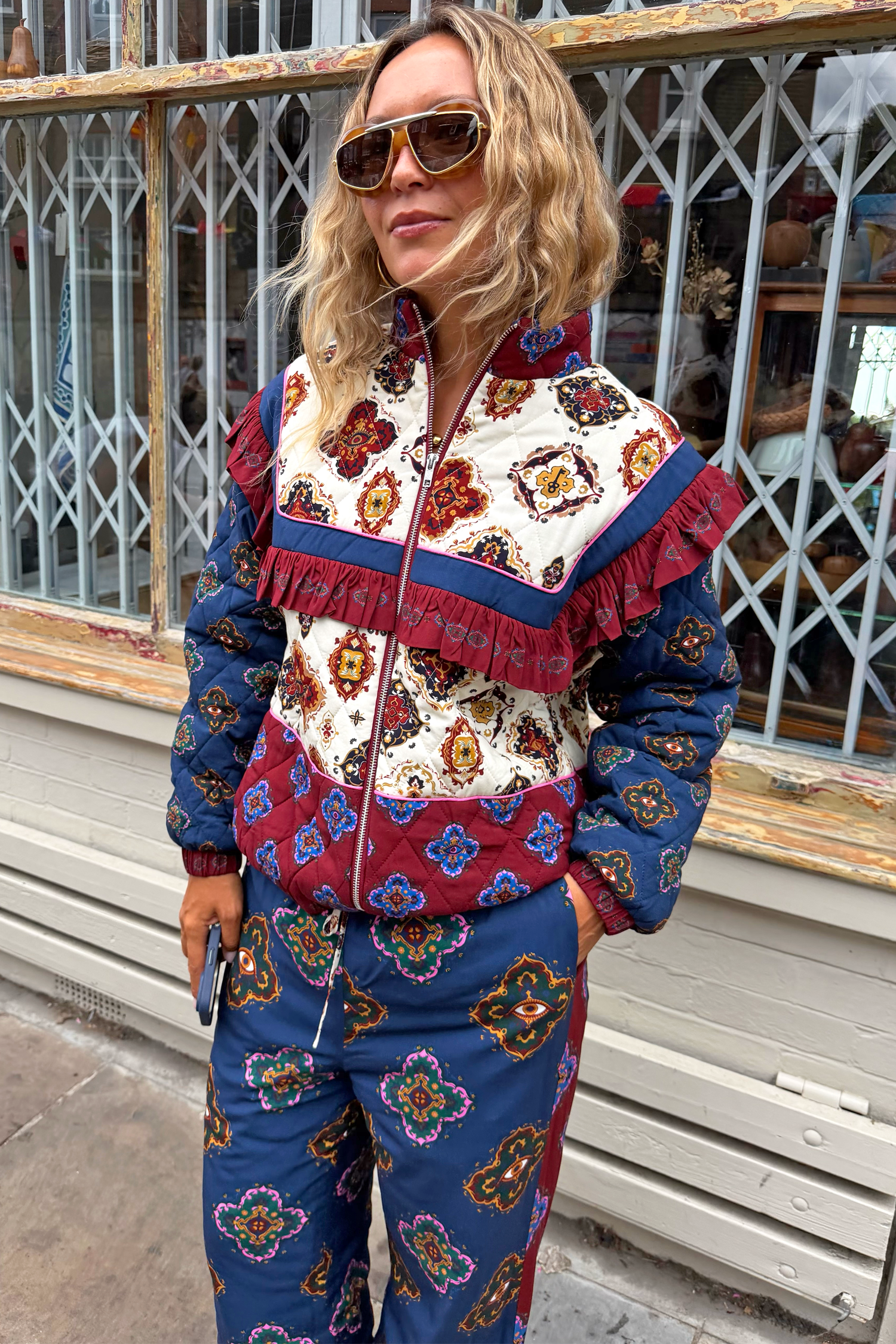 Model is 5ft5” and wears size M