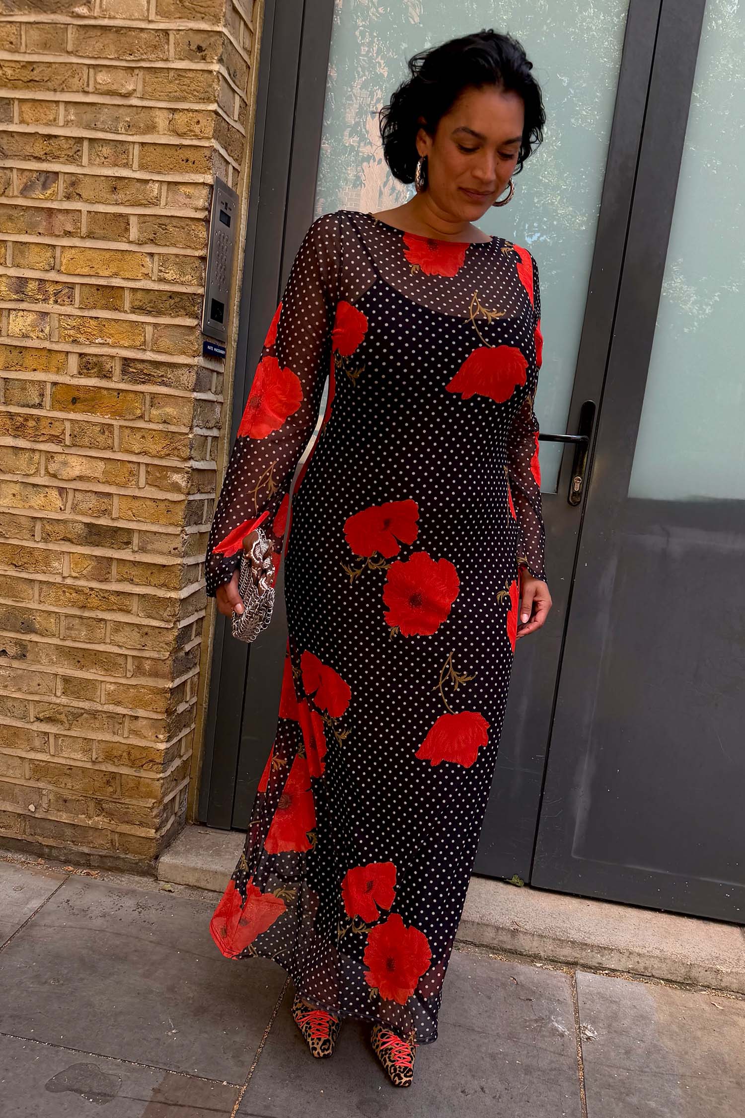 Model is 5ft7” and wears UK size 18/ US 14