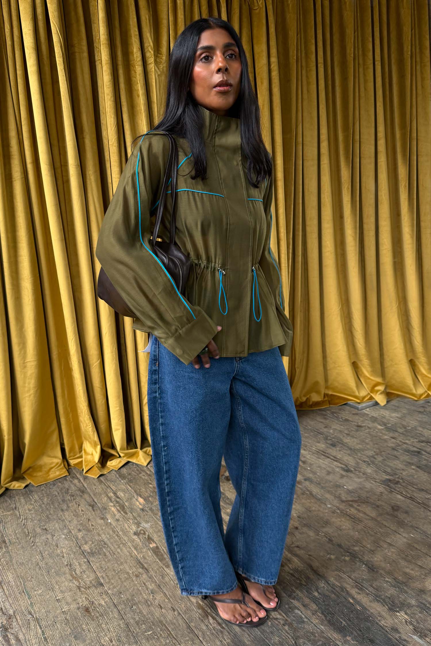 Indigo Beni Barrel Jeans Petite