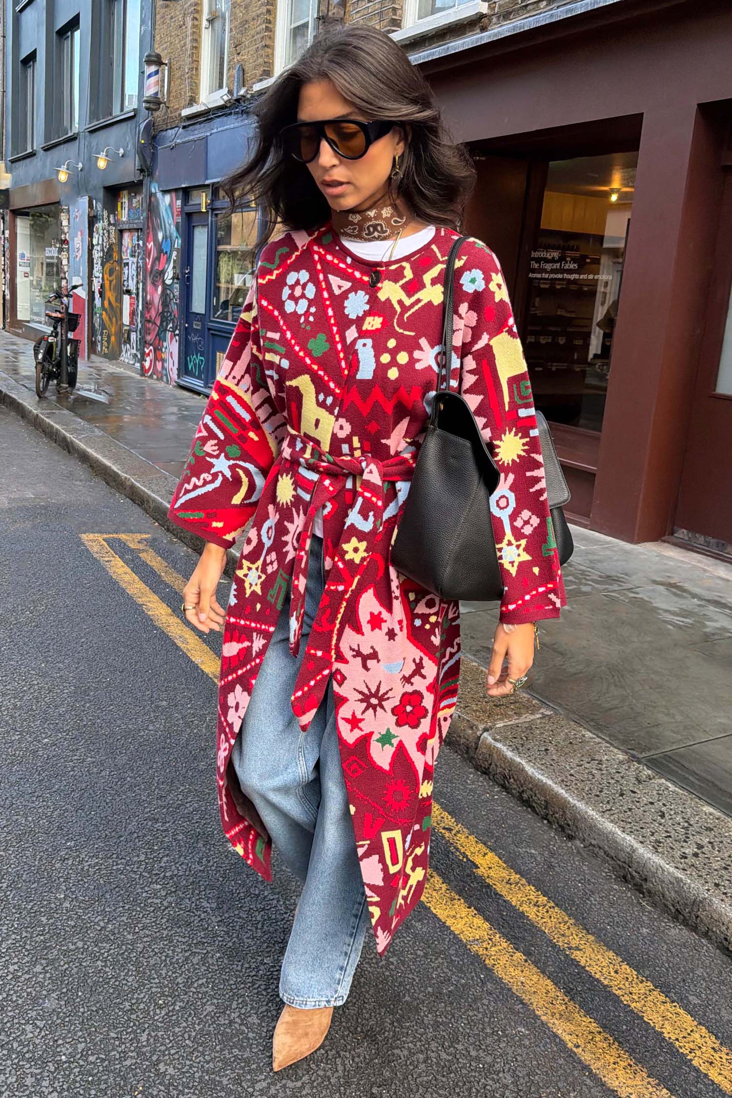 Model is 5ft7” and wears size M