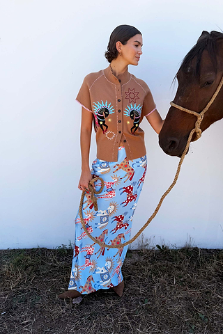 Model is 5ft7” and wears UK size 10/ US 6