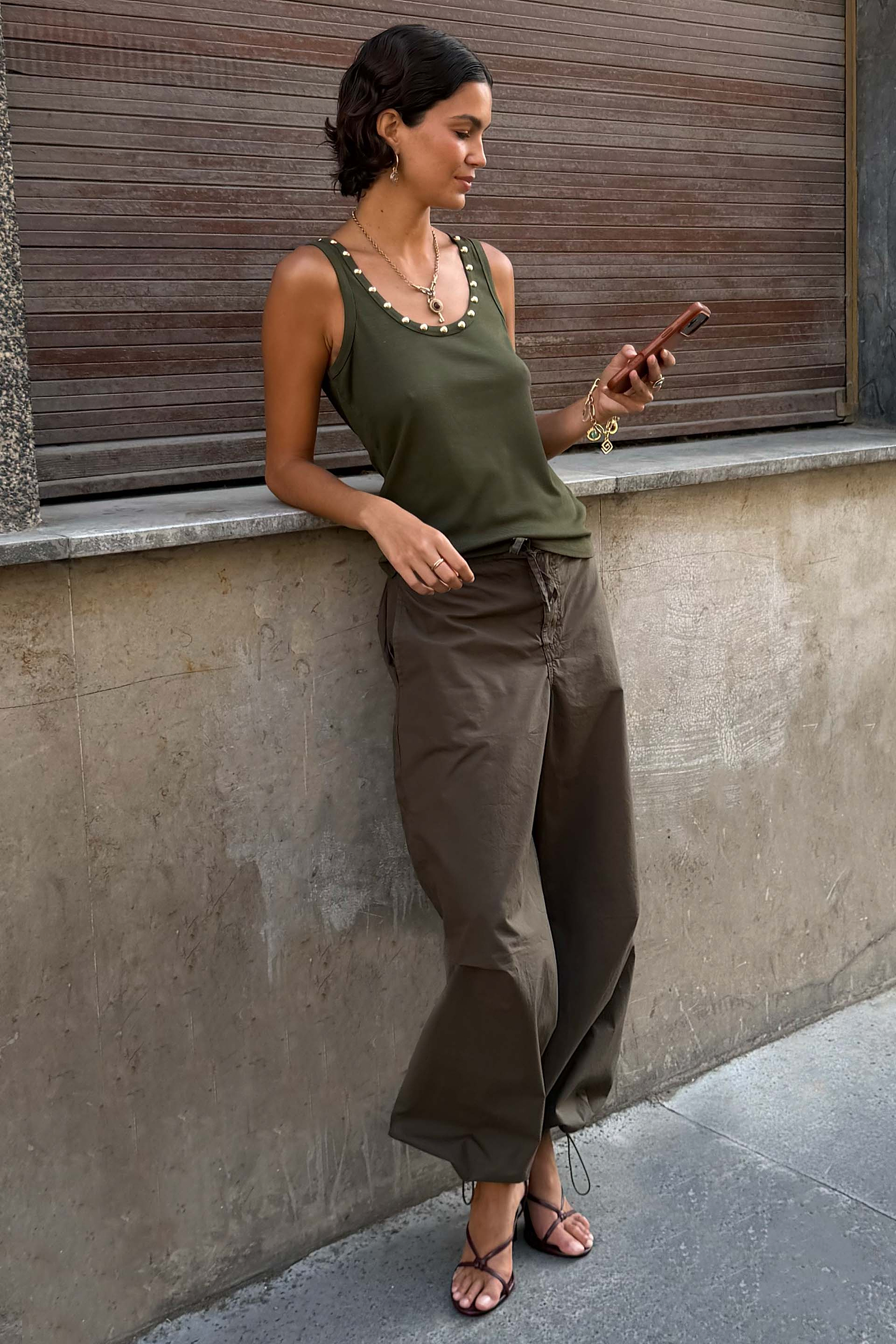 Model is 5ft7” and wears size M