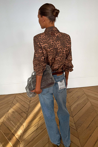 Model is 5ft4” and wears UK size 8/ US 4