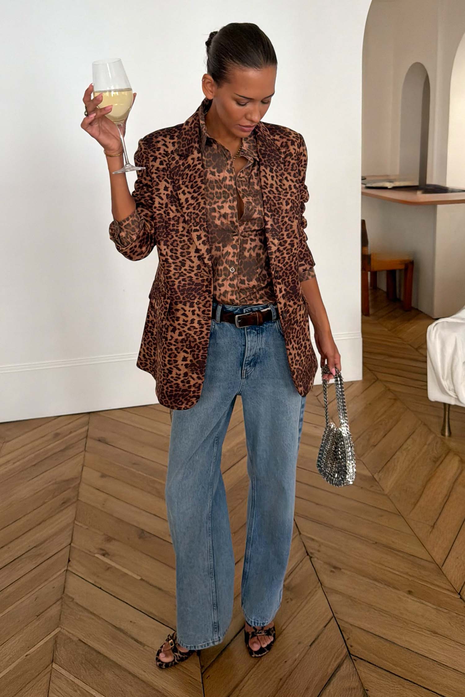 Model is 5ft4” and wears UK size 8/ US 4