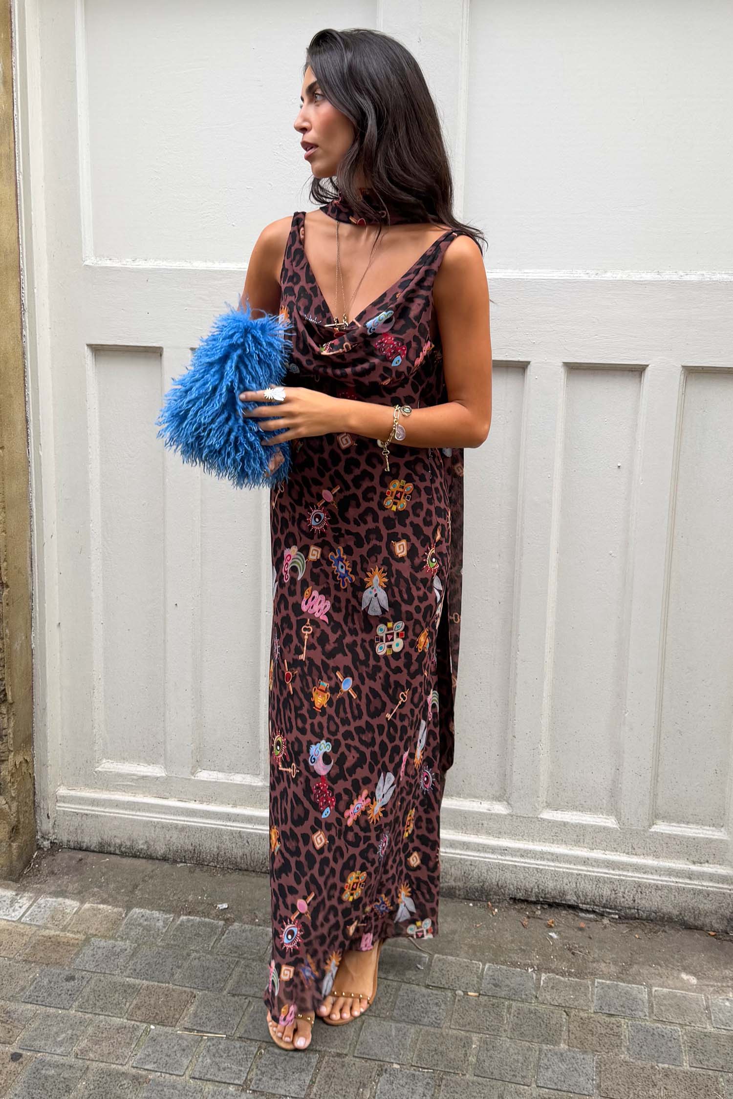 Model is 5ft7” and wears UK size 10/ US 6