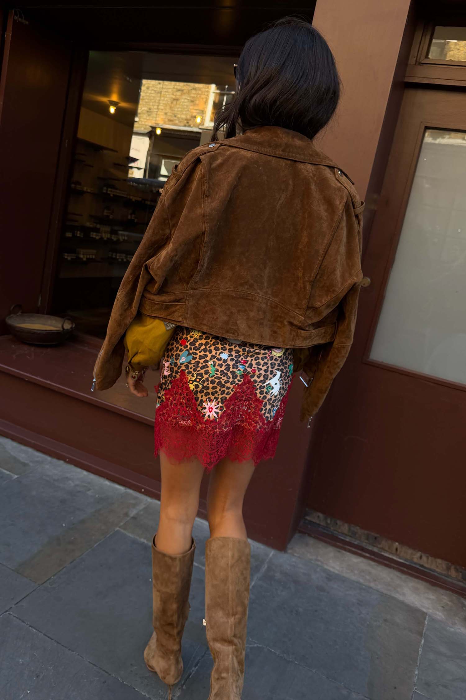 Model is 5ft7” and wears size M