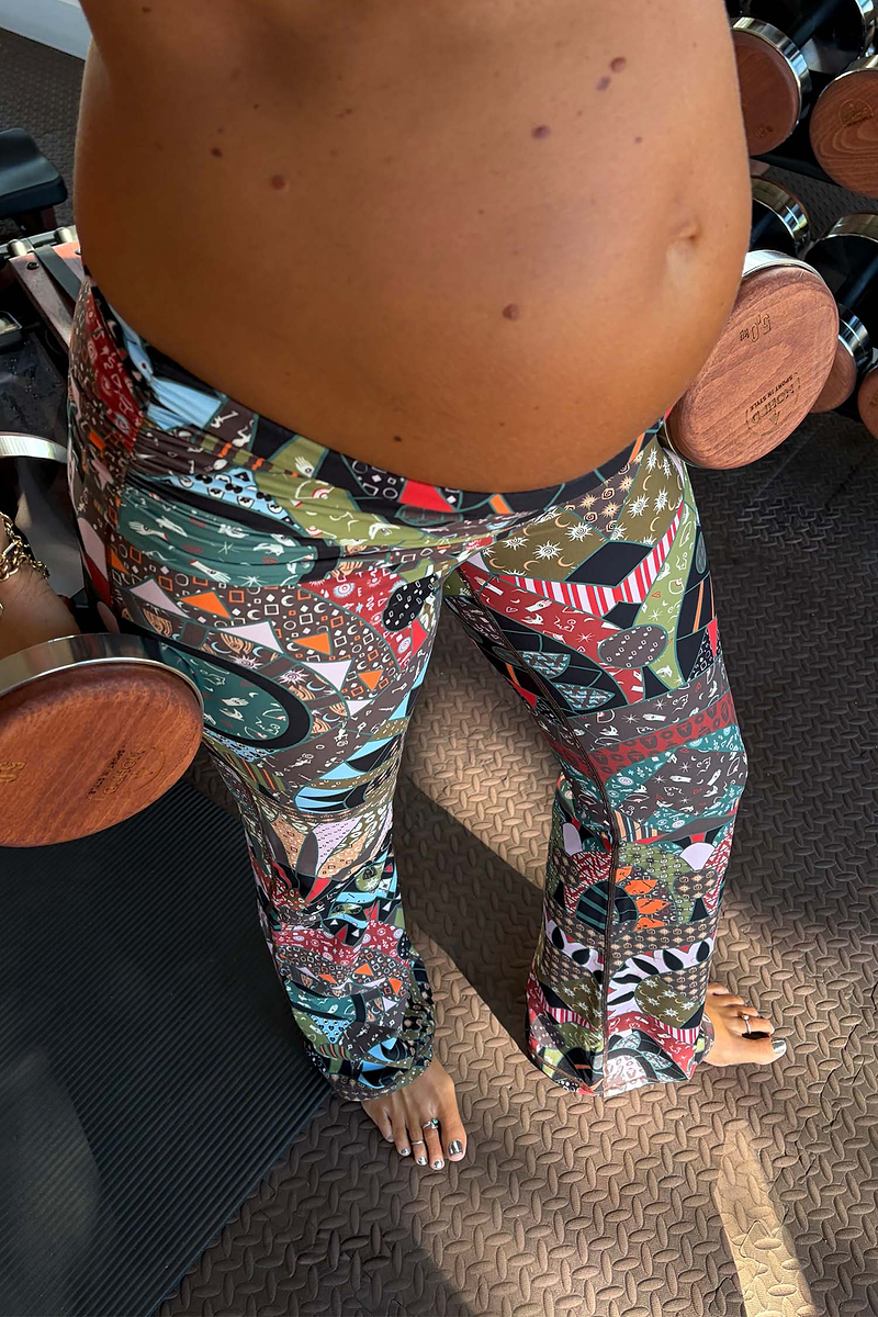 Mosaic Wide Leg Legging