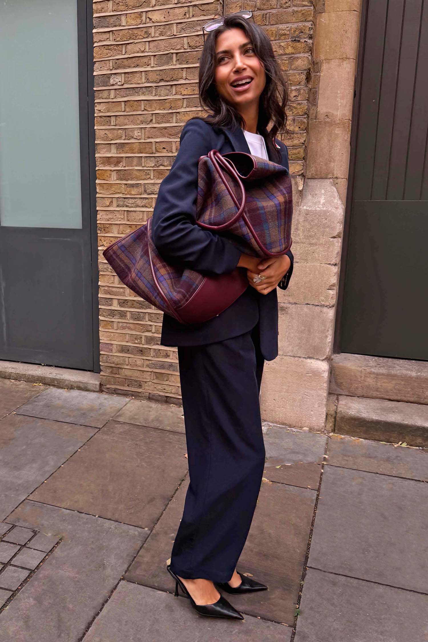 Model is 5ft7” and wears UK size 10/ US 6