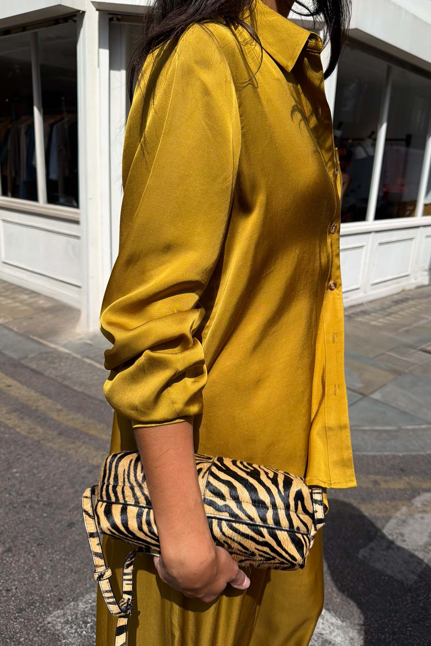 Model is 5ft7” and wears UK size 10/ US 6