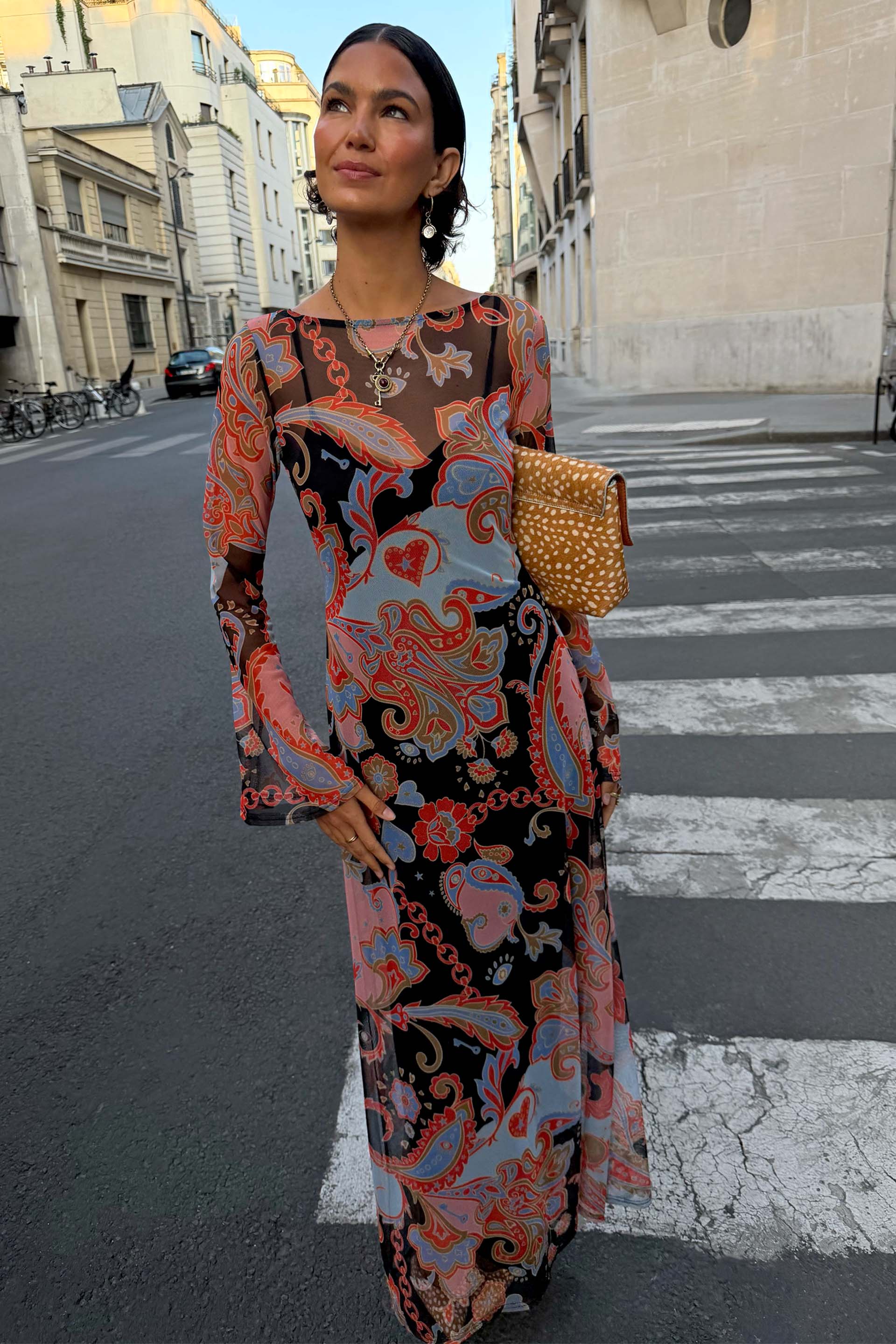 Model is 5ft7” and wears UK size 10/ US 6