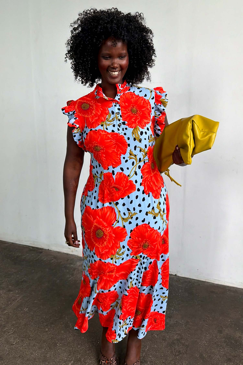 Model is 5ft9” and wears UK size 18/ US 14