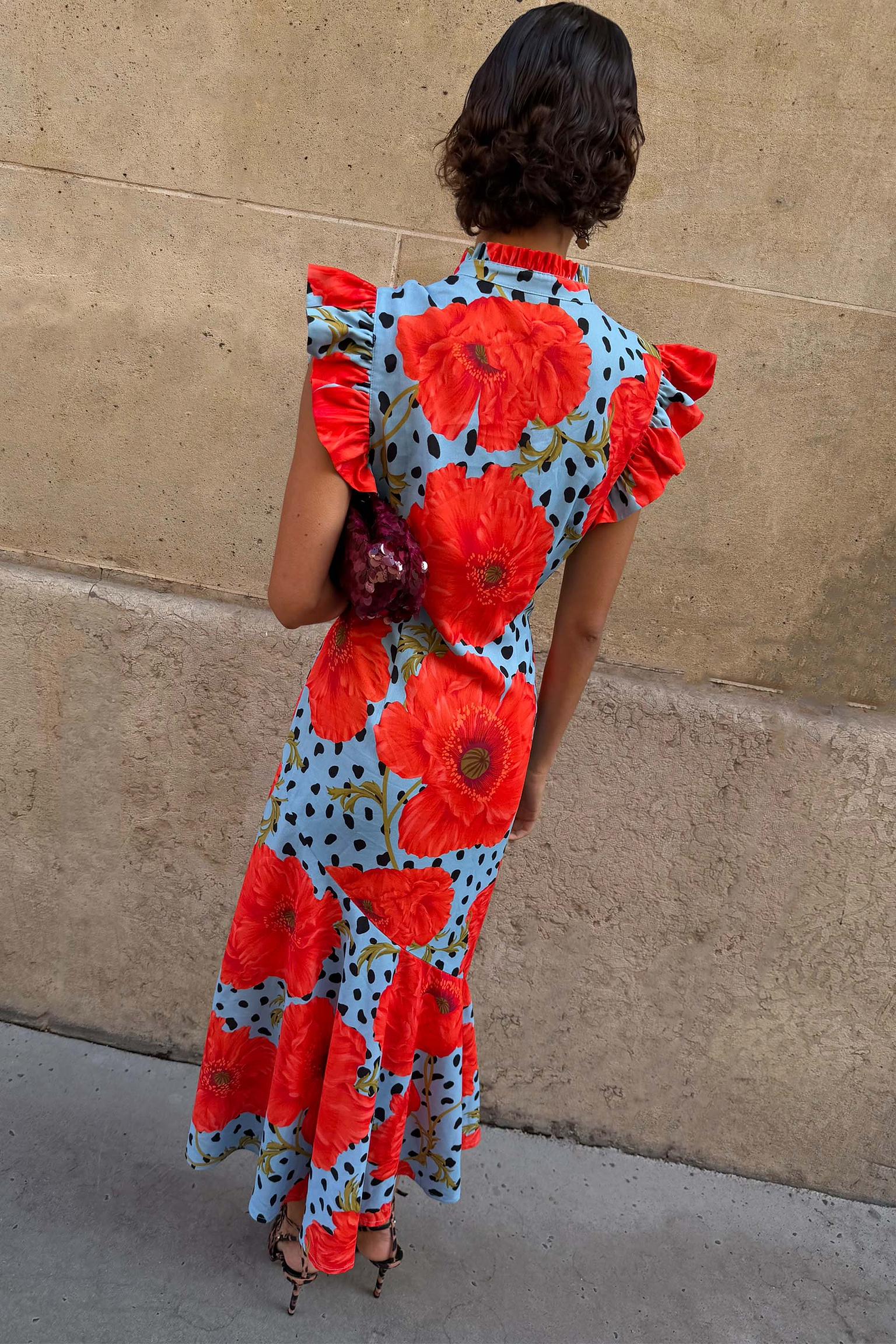 Model is 5ft7” and wears UK size 10/ US 6