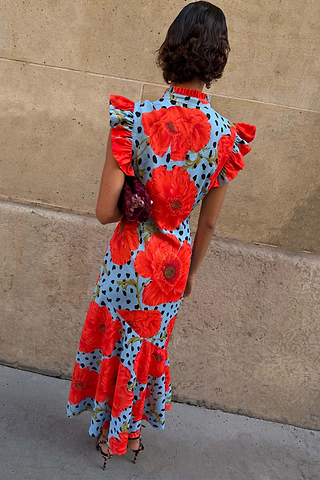 Model is 5ft7” and wears UK size 10/ US 6
