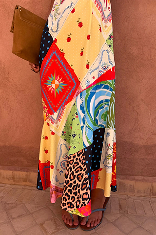 Model is 5ft4” and wears UK size 6/ US 2