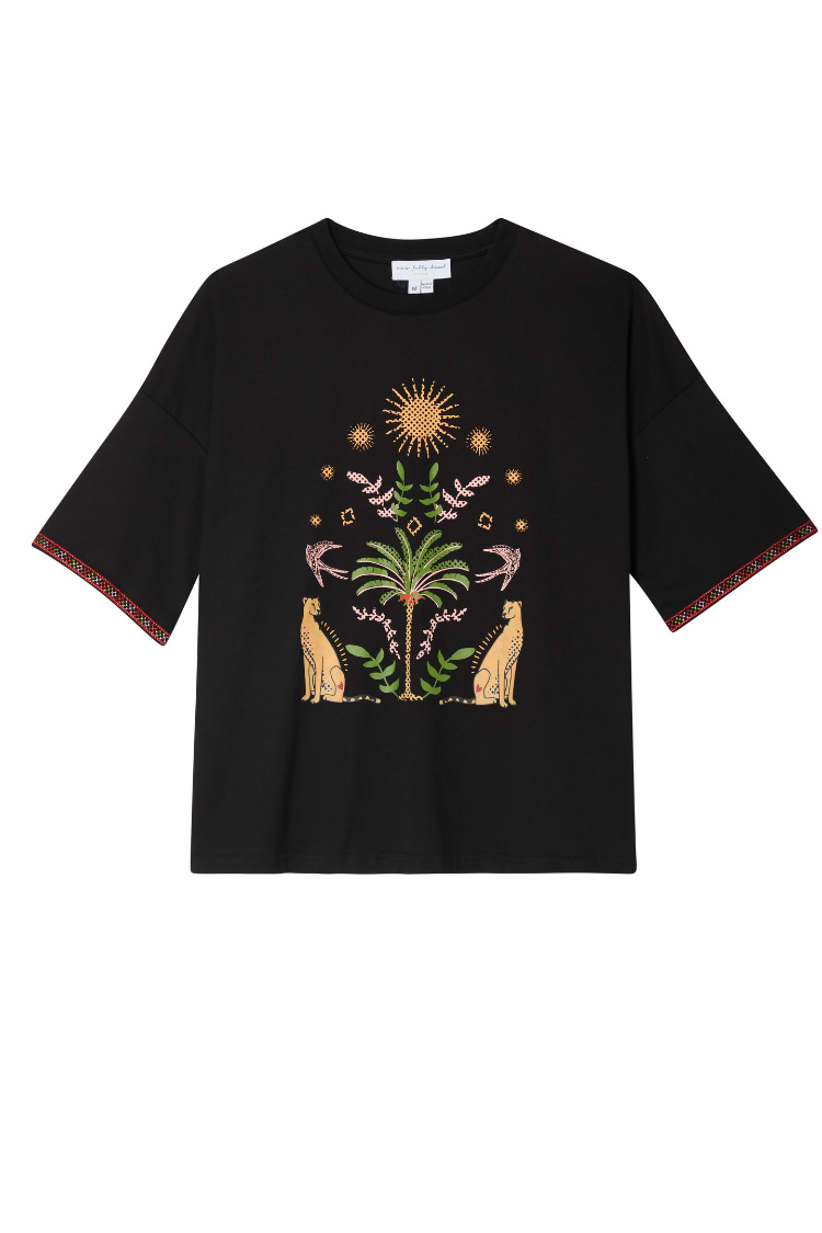 Black cotton Running Wilder T-shirt with a central leopard and palm tree graphic, featuring a boxy, relaxed fit.