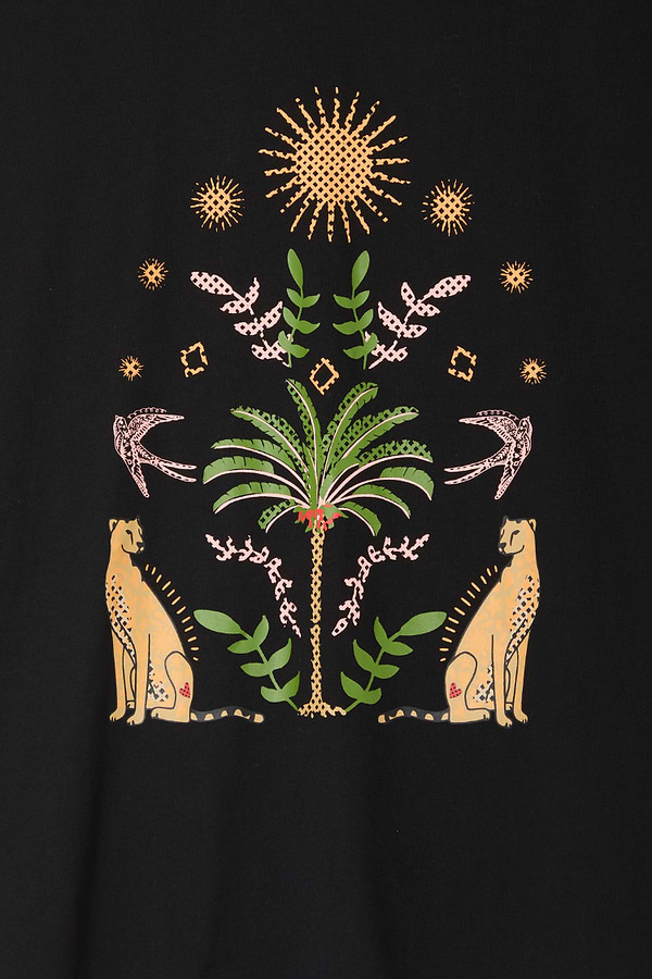 Iconic Running Wilder print on a black cotton T-shirt, featuring symmetrical cheetahs, palm trees and sun motifs.