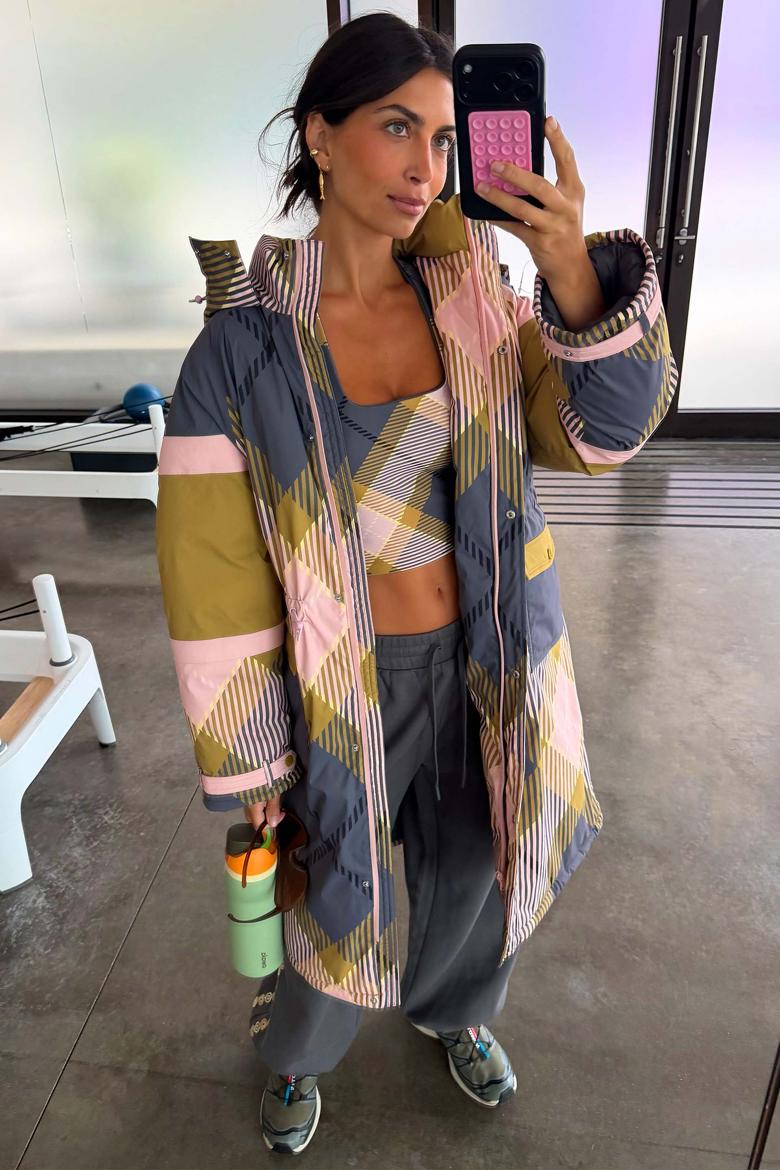 Model is 5ft7” and wears UK size 10/ US 6