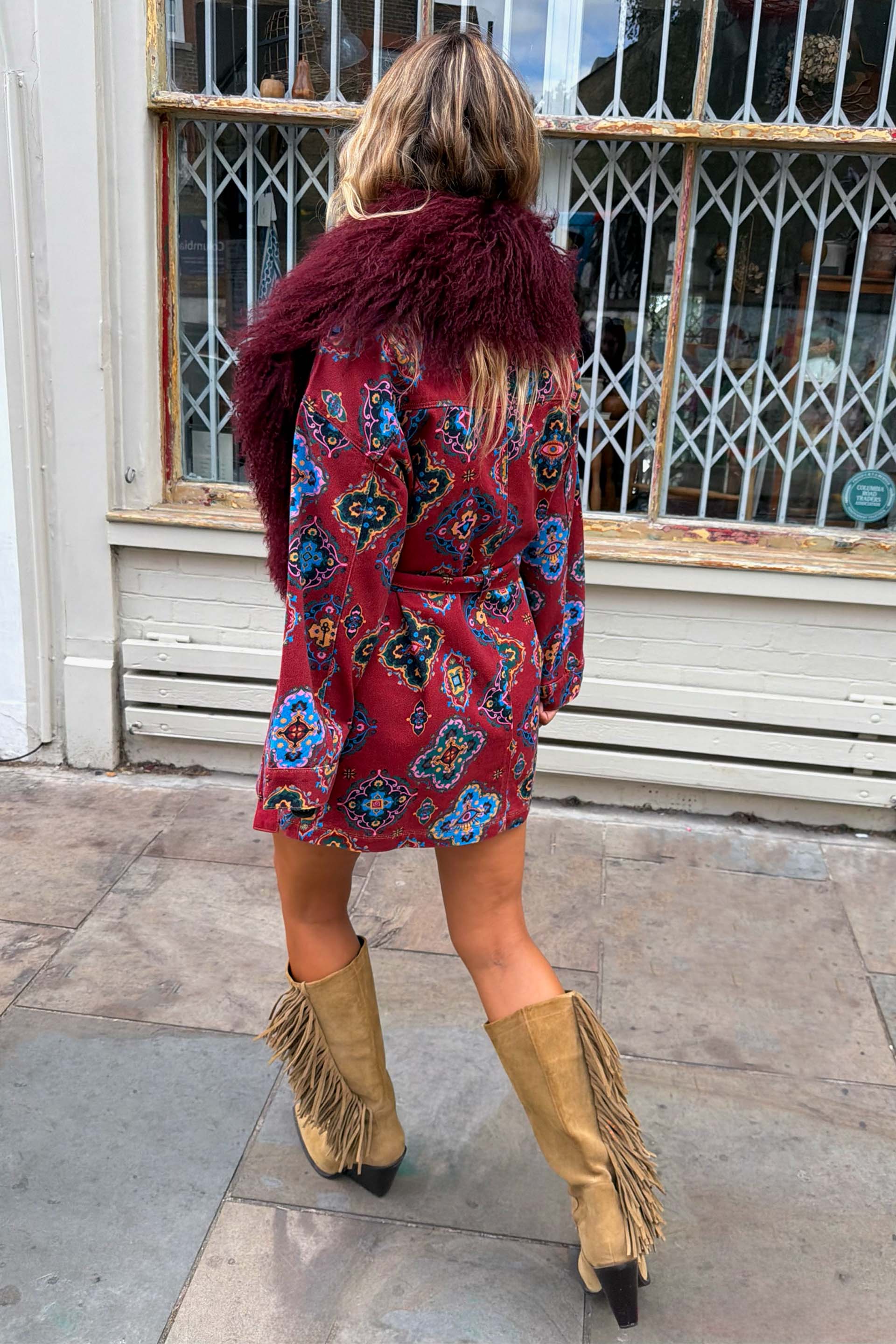 Model is 5ft5” and is UK size 8, wearing UK size 10