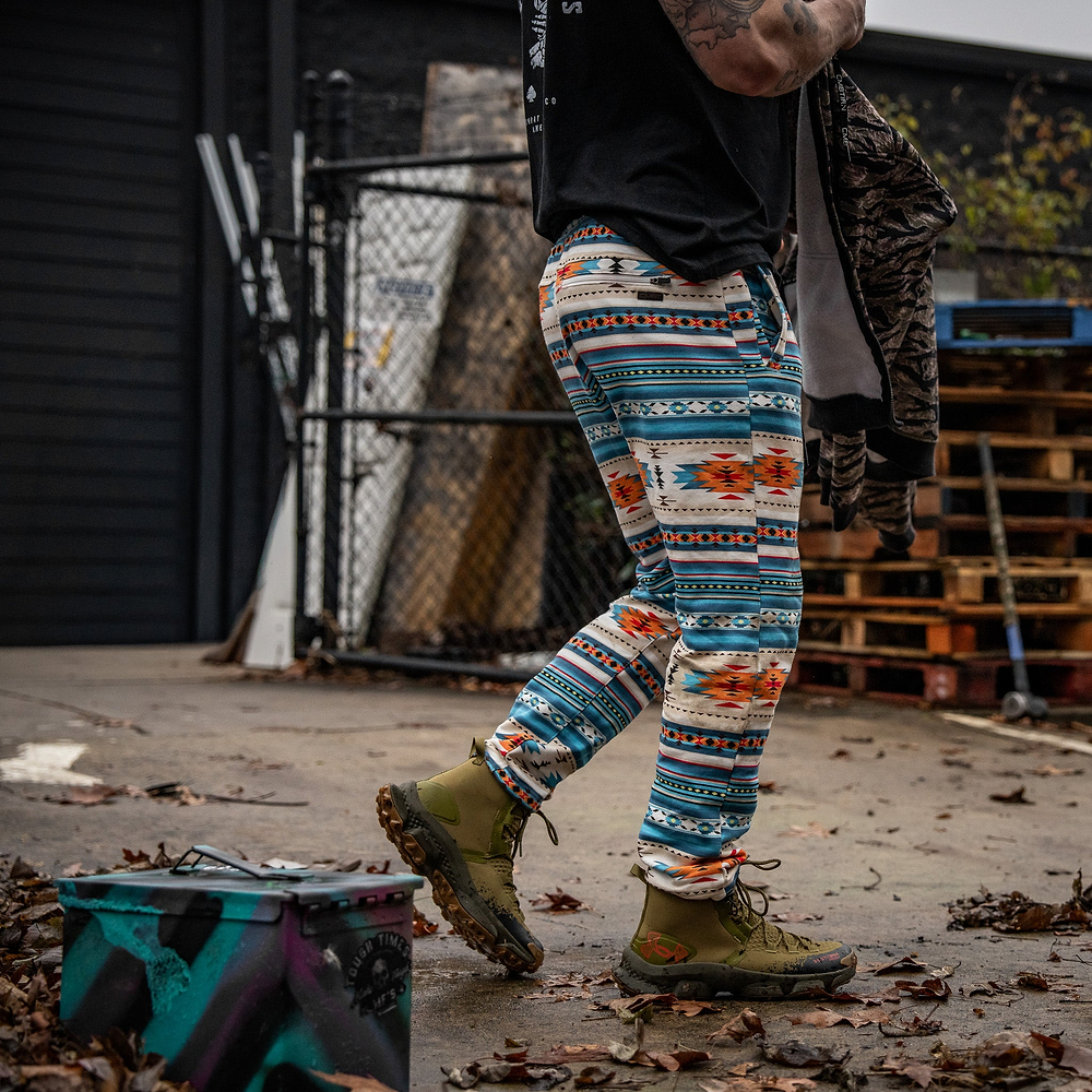 #color_cowboy-aztec